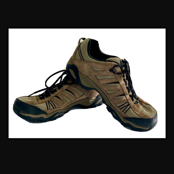 Mens Columbia Techlite Omni-Grip Hiking Shoes - Picture 2 of 4